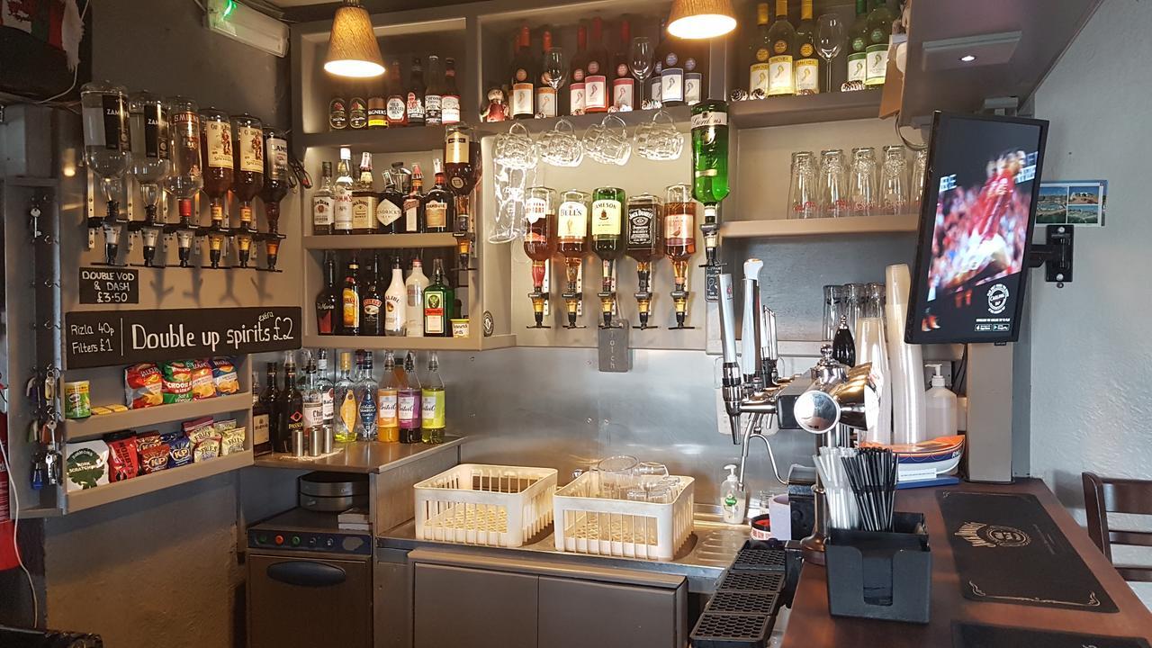 Отель Glan-Neigr Bar Роснейгр Экстерьер фото