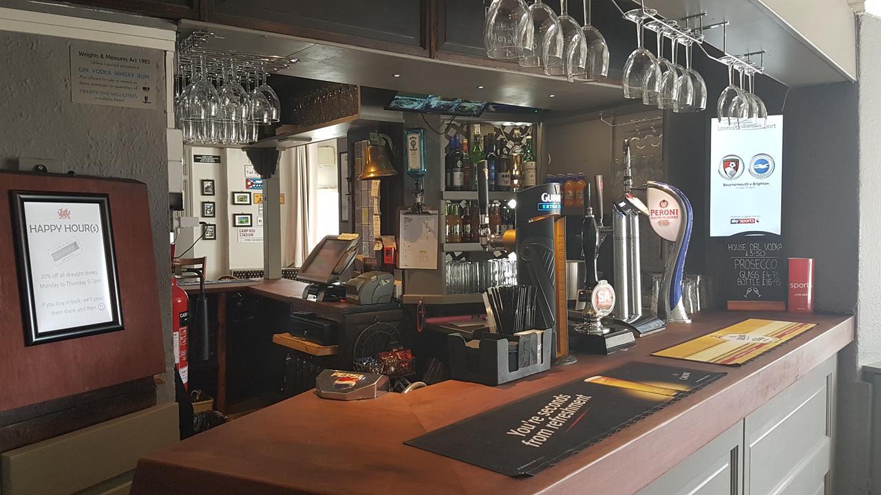 Отель Glan-Neigr Bar Роснейгр Экстерьер фото