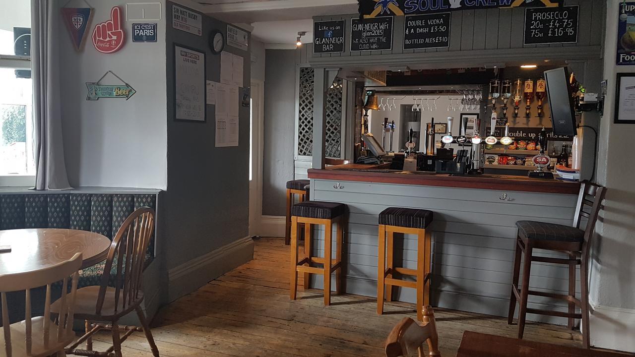 Отель Glan-Neigr Bar Роснейгр Экстерьер фото